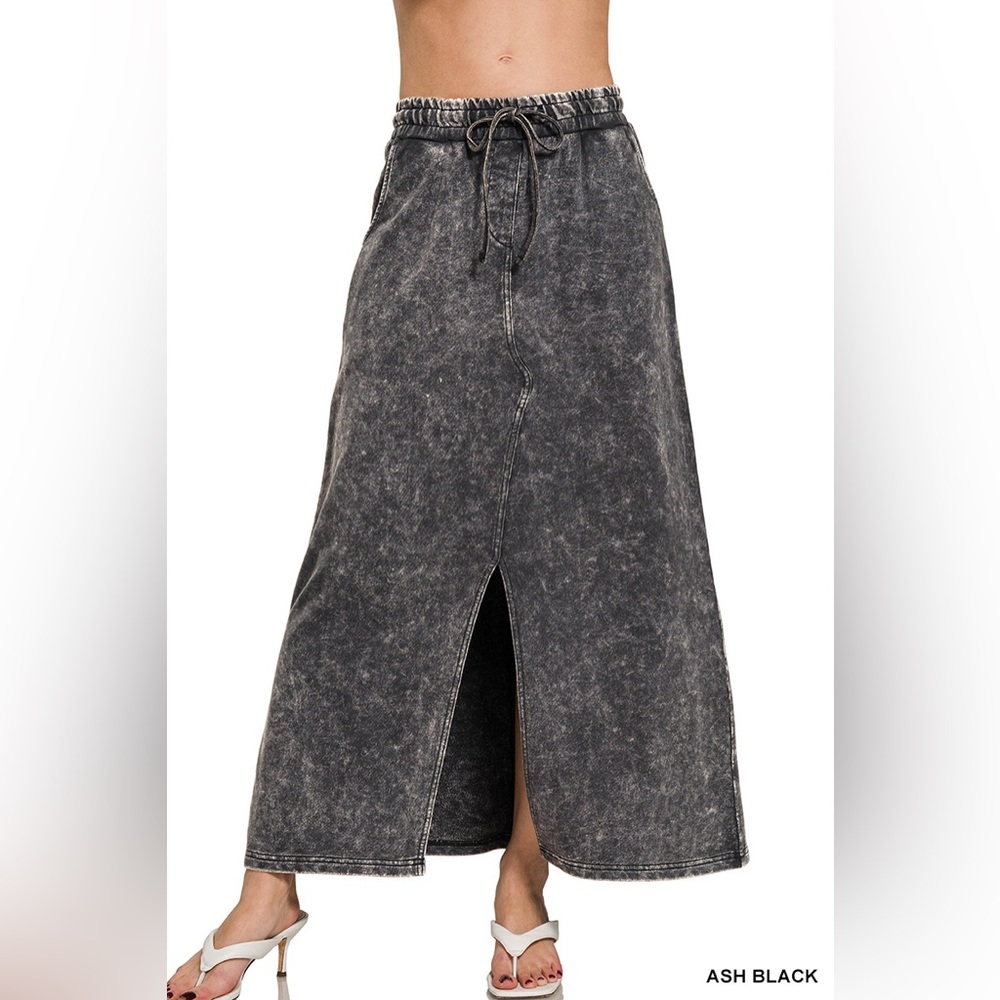 Women's Ash Black Maxi Skirt